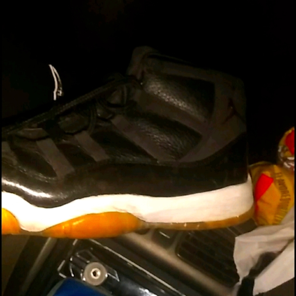Jordan 11